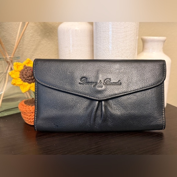 Dooney & Bourke Handbags - Dooney & Bourke Black Leather Wallet Red Interior Zipper Pouch